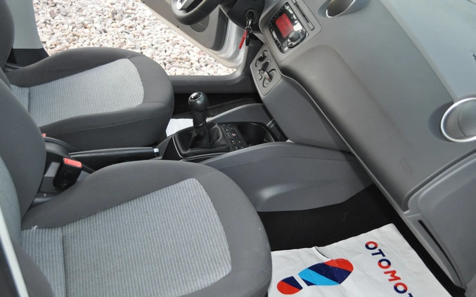Seat Ibiza cena 20000 przebieg: 150000, rok produkcji 2009 z Łeba małe 562